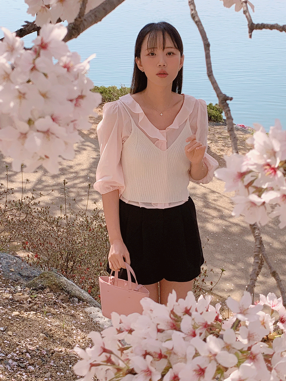 [핑크 당일출고][봄신상] 나나 프릴 블라우스 (3color)