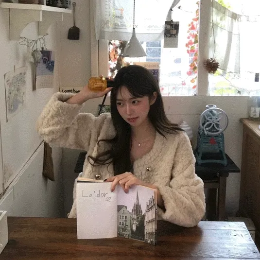 [ 하이퀄리티დ 하객룩] 밍크 더블 뽀글이 트위드 금장 자켓 노카라 퍼자켓 데이트룩 가을 겨울