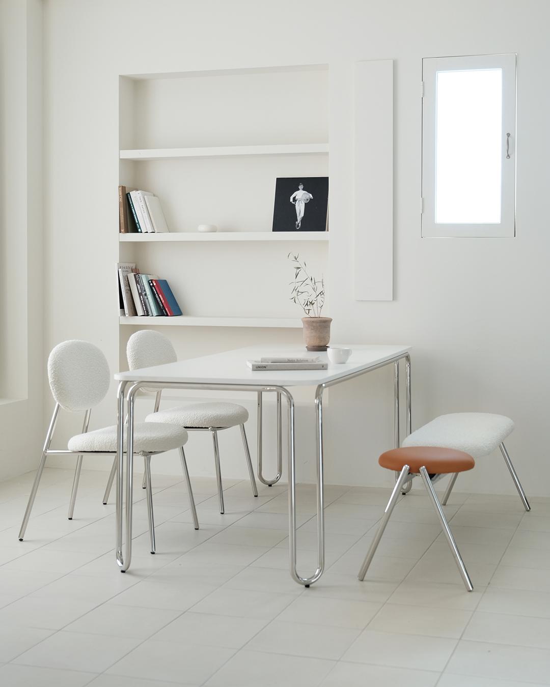 TOAST DINING TABLE ｜토스트 다이닝 테이블