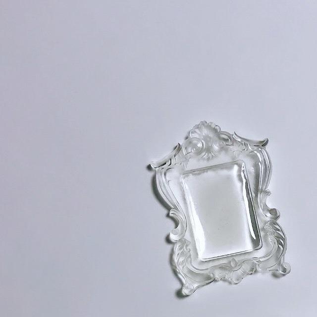 【片耳ピアスorイヤリング】額