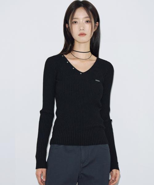 브이넥 스터드 트리밍 니트 [블랙]