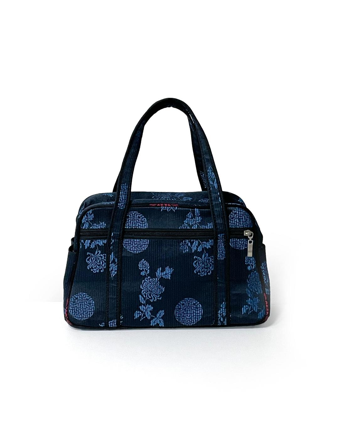 Oriental blue quilting bag