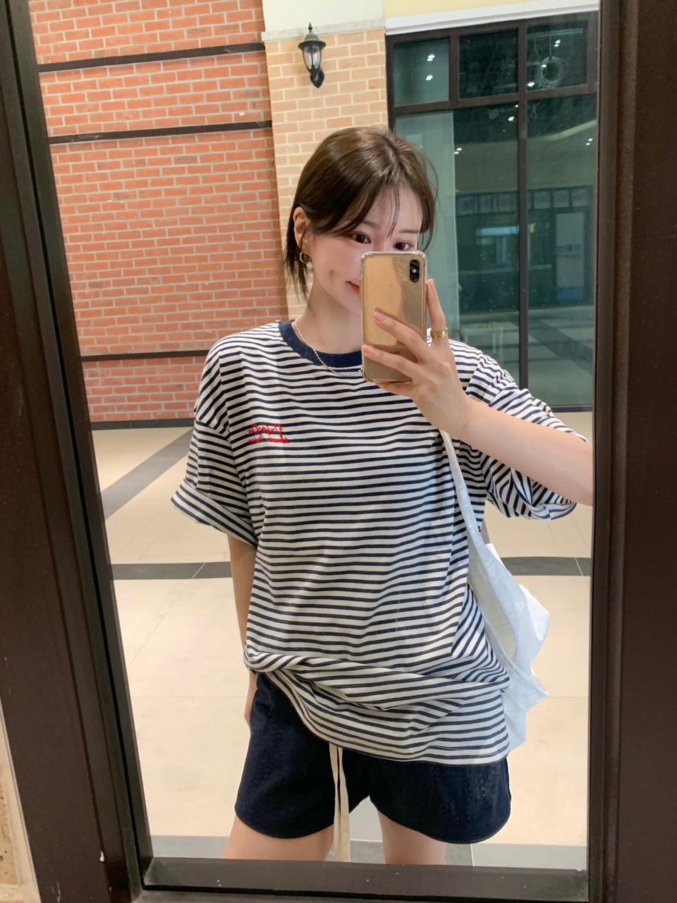 어반그래스 커플룩 가능 루즈핏 퍼드 단가라 반팔 티셔츠