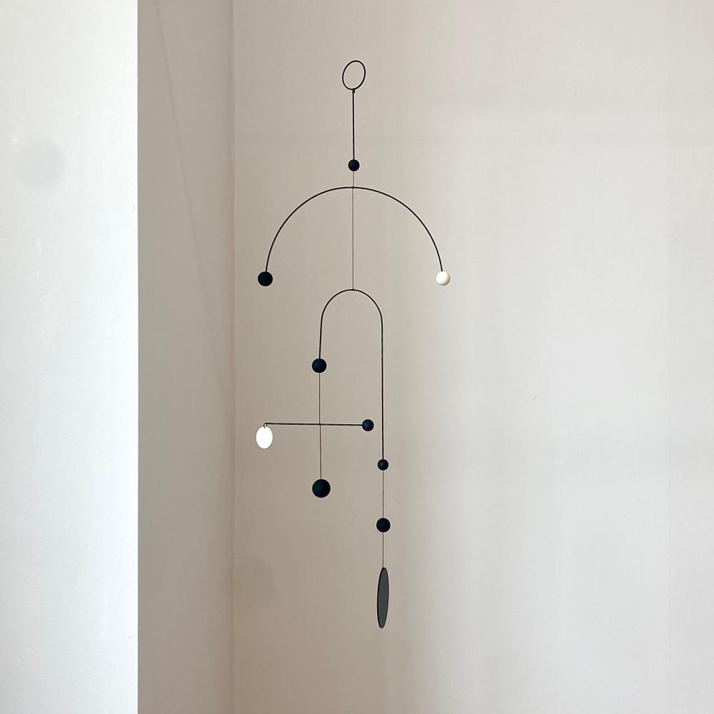 믹스드비지니스 더 블랙 에디션 인테리어 모빌 - Black&White 02