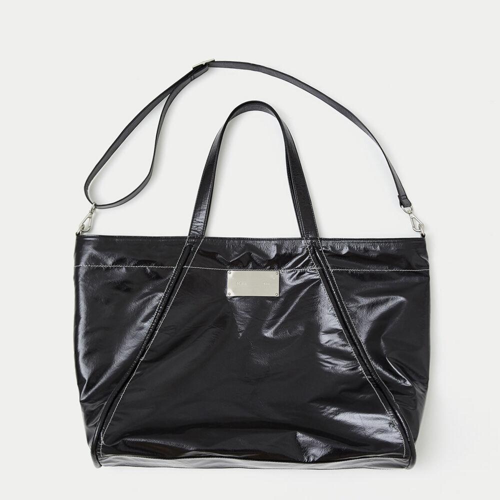 BIG COATING TOTE BAG IN BLACK