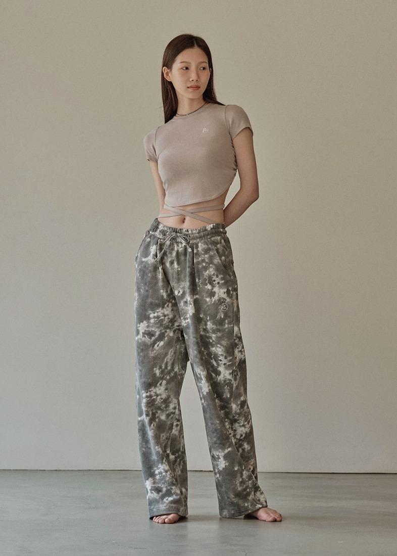 프론트 턱 타이다이 이지 팬츠_차콜