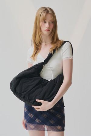 [굿토드즈] 라지 크루아상 크로스백