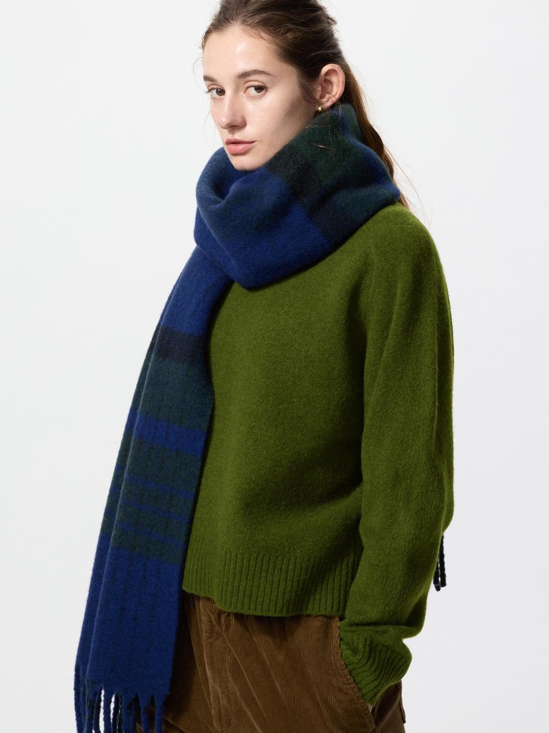 수플레얀크루넥스웨터