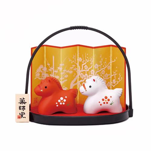 야쿠시가마 2026년 말의 해 홍,백말 장식 도자기 장식 세트