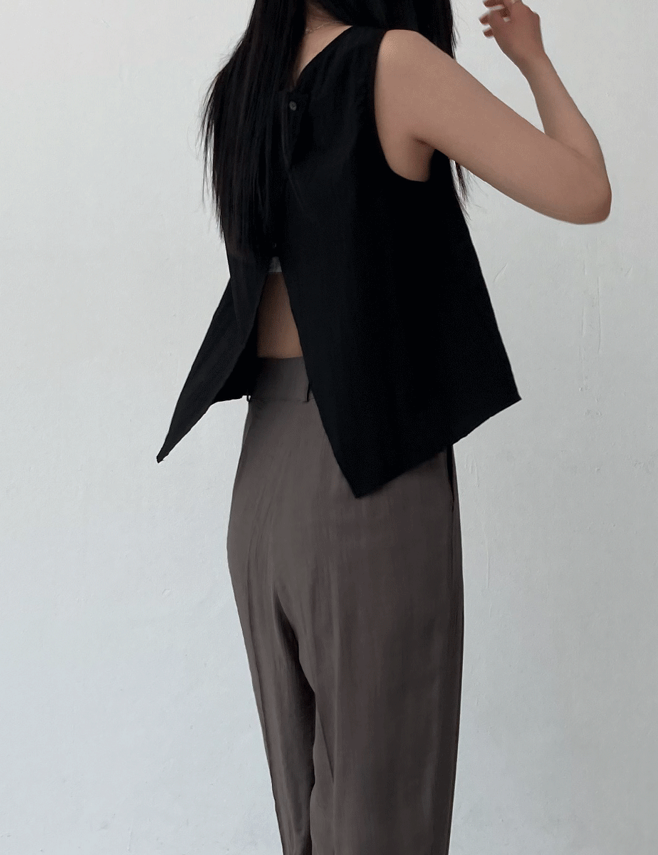 back point sleeveless blouse (3color)