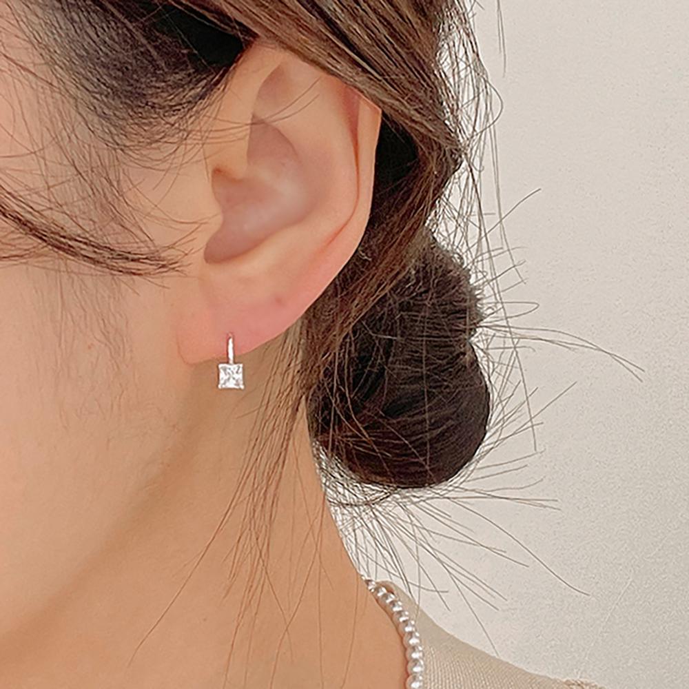 실버925 뮤 스퀘어 큐빅 원터치 링귀걸이