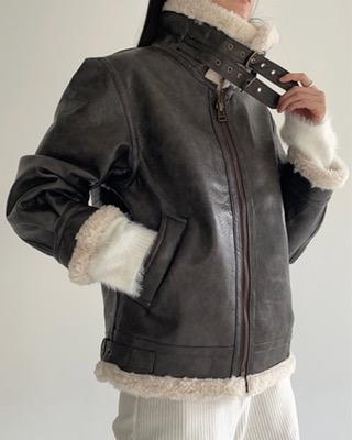 buckle high neck mounton jacket