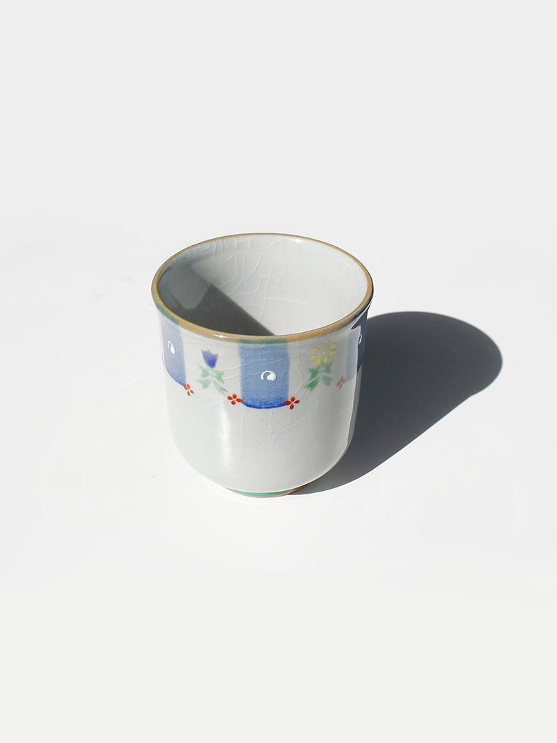 small ribbon flower cup