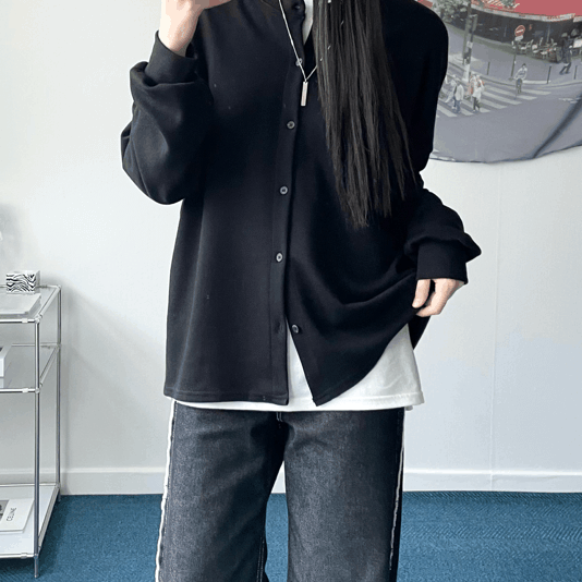 Modern round cardigan