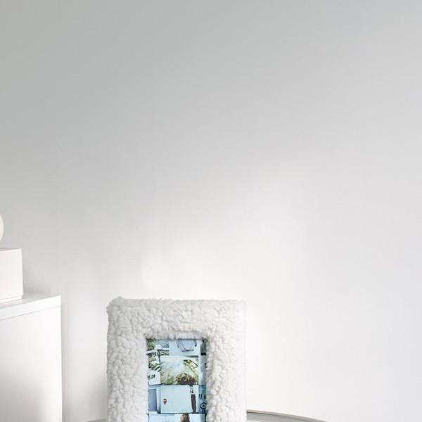 [FUR FRAME] PUFFY FUR FRAME