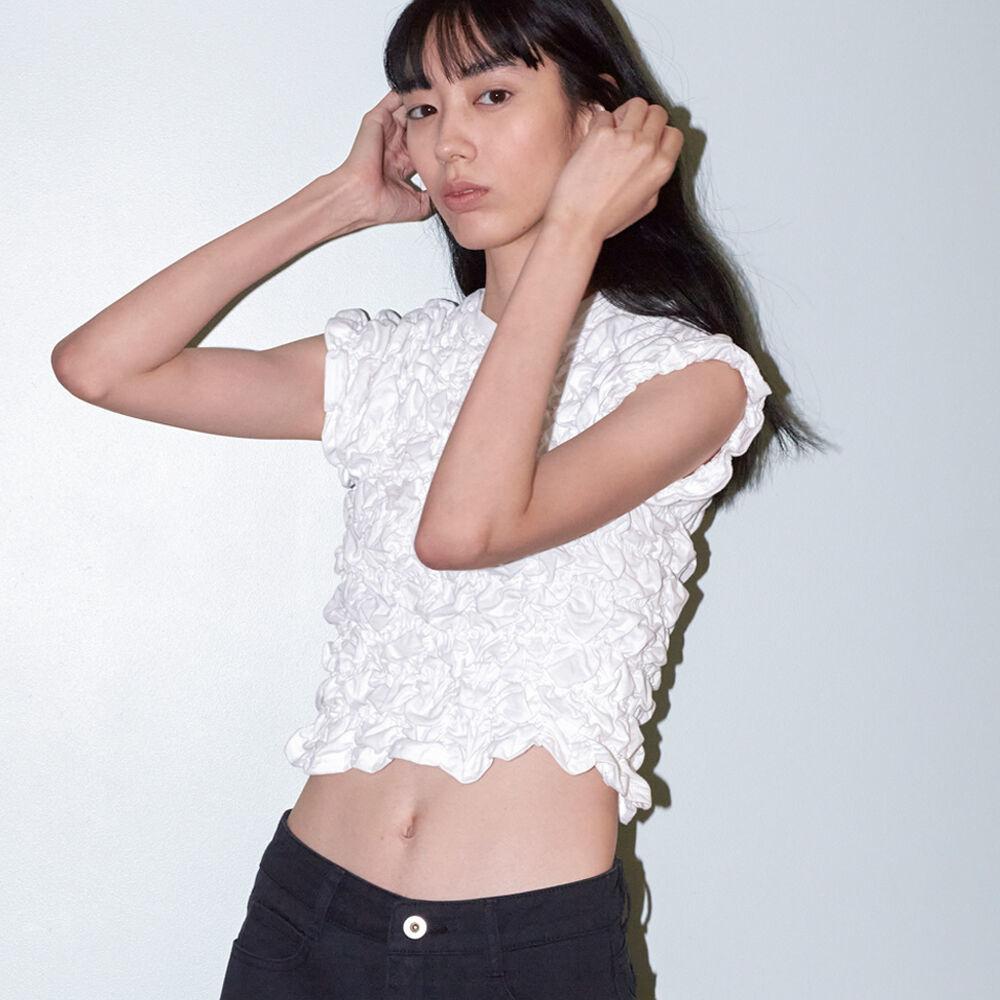 [WOMAN] 크롭티드 크링클 티셔츠 IN 화이트