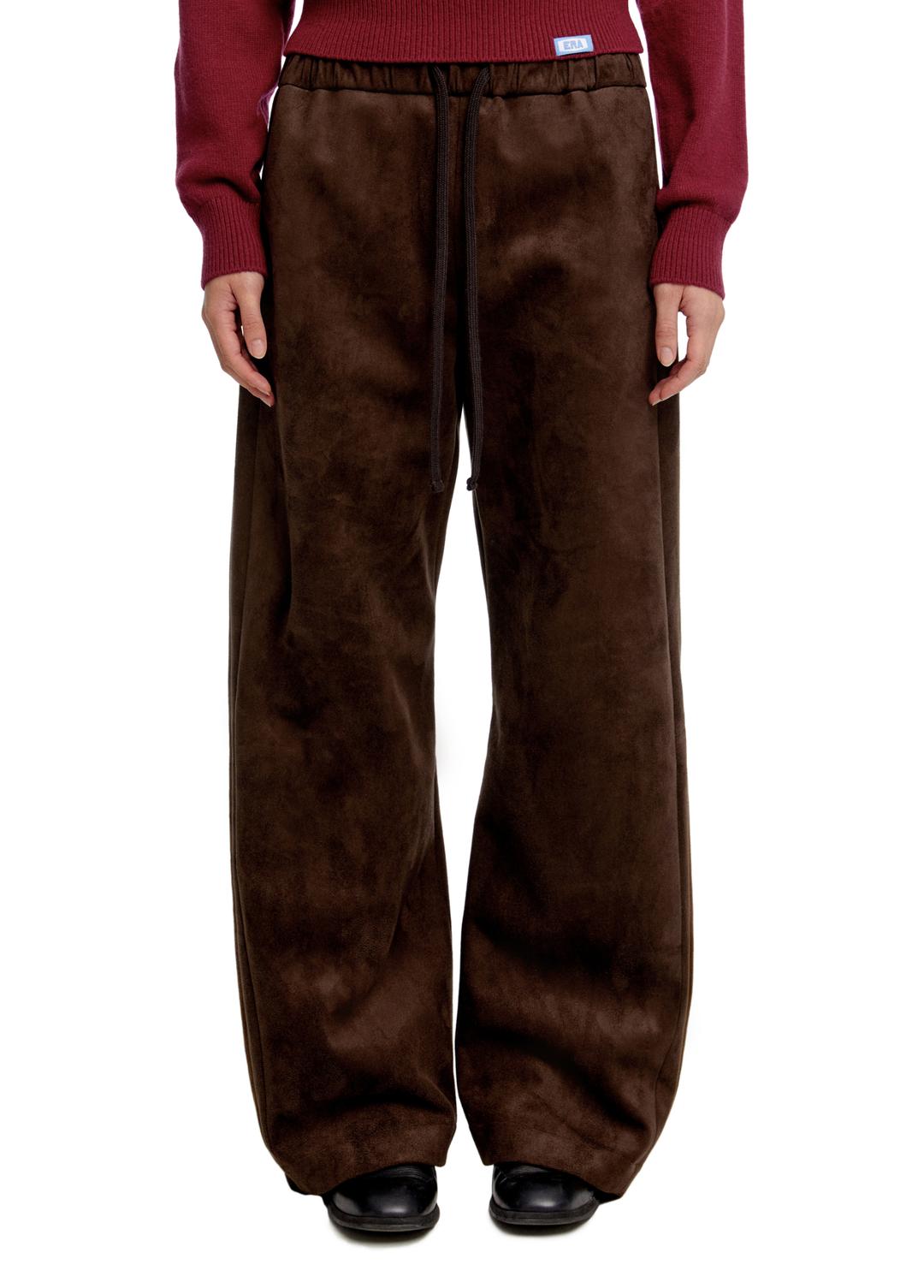 [ERA] UNISEX SUEDE EFFECT TRACK PANTS /追跡付 ERA UNISEX SUEDE EFFECT TRACK PANTS - BROWN - 위시버킷