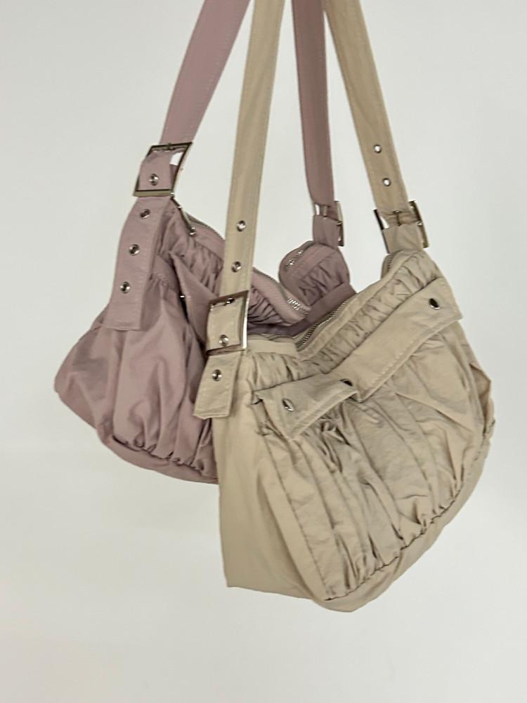 뮤트 바스락 셔링 크로스 백 (2color)