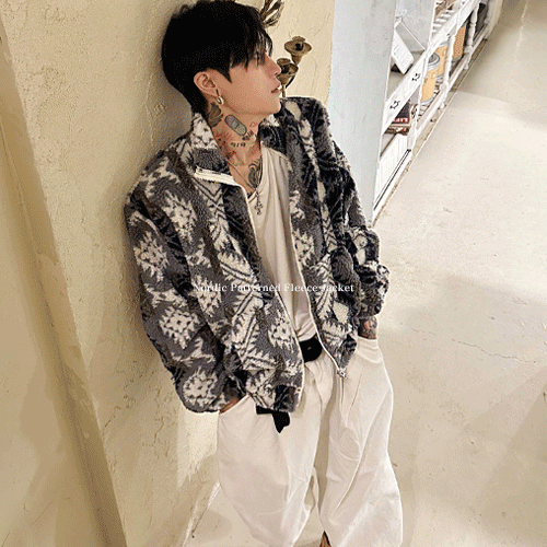 노딕 패턴 후리스 자켓.(2컬러)