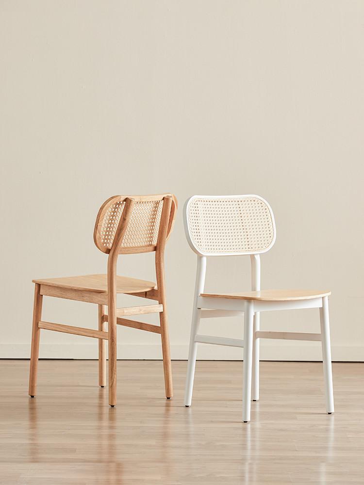 밀크 식탁 의자 고무나무 라탄 원목의자 인테리어카페 체어