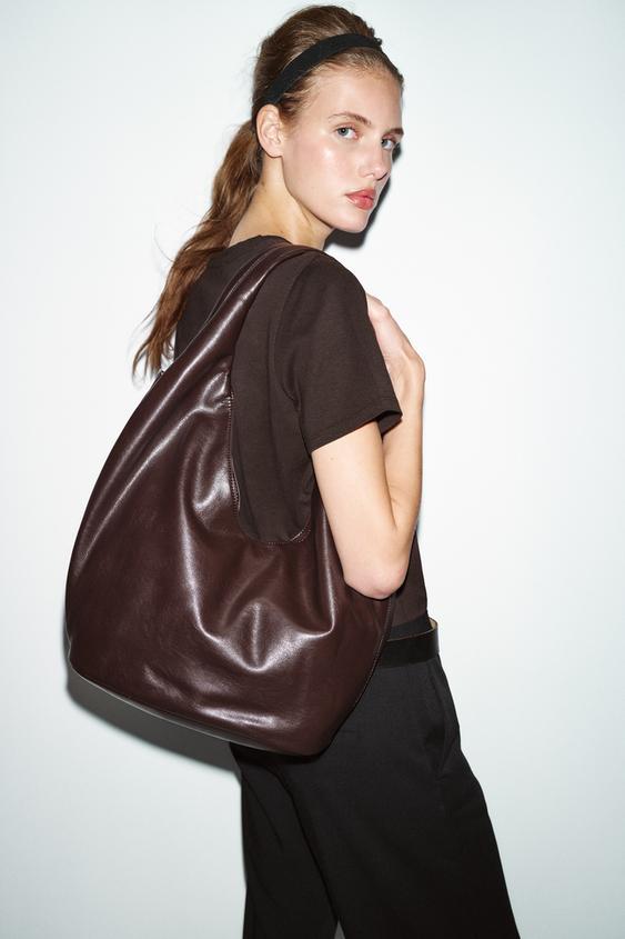 측면 지퍼 맥시 버킷백