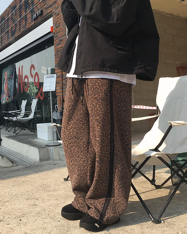 호피 후리스 트랙 조거 와이드팬츠 (2color)
