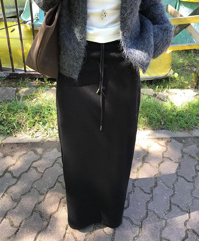 니어웨어 [겨울출근룩⛄] 리오 기모 롱스커트 (2color)