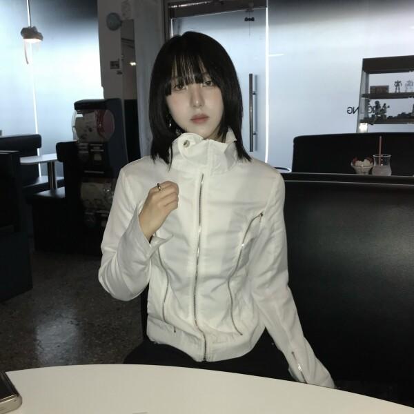 dow 하이넥 슬림자켓