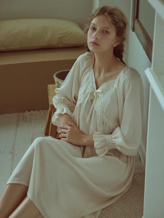 4547 BCFHO 라발리에르 원피스 Cream