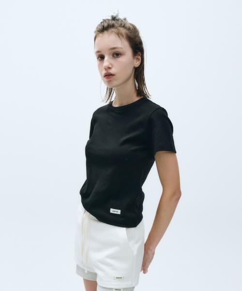 W BASIC TEE black