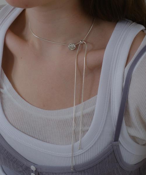 Rose rosy necklace