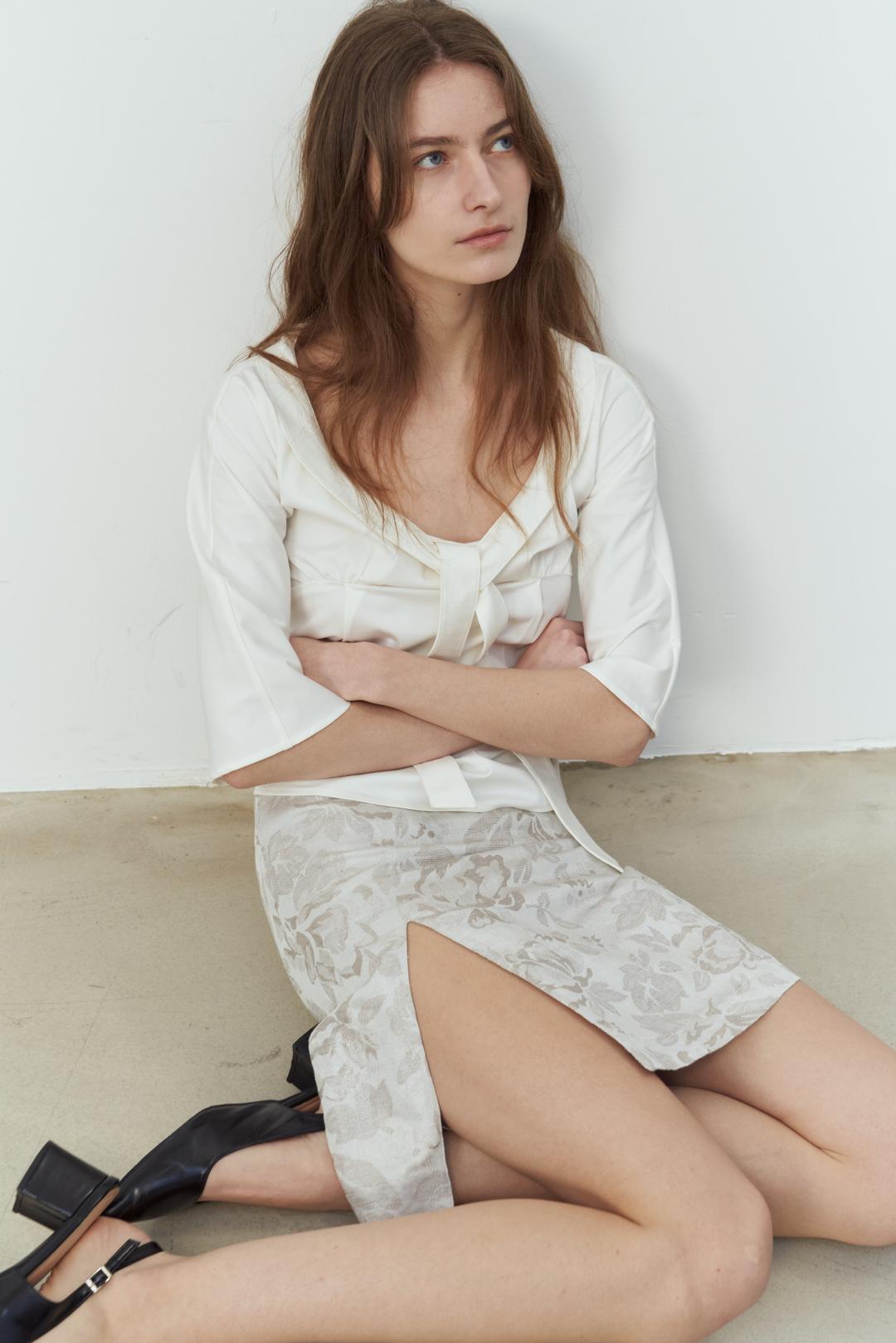 LINEN FLOWER JACQUARD SLIT SK