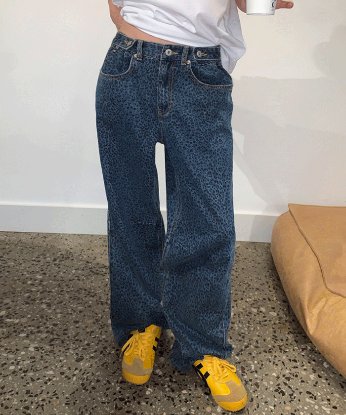 레오파드 비죠 데님 #청바지 #호피바지 #호피데님 #데님팬츠 #비죠데님 #와이드핏 #핀턱데님
