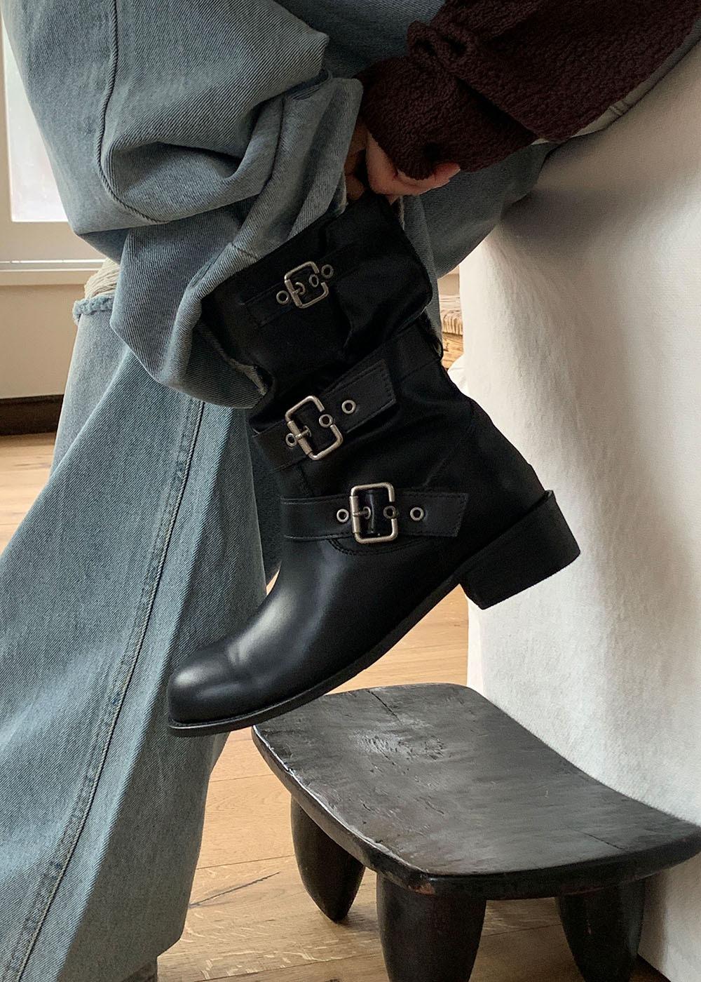 BUCKLE BIKER BOOTS