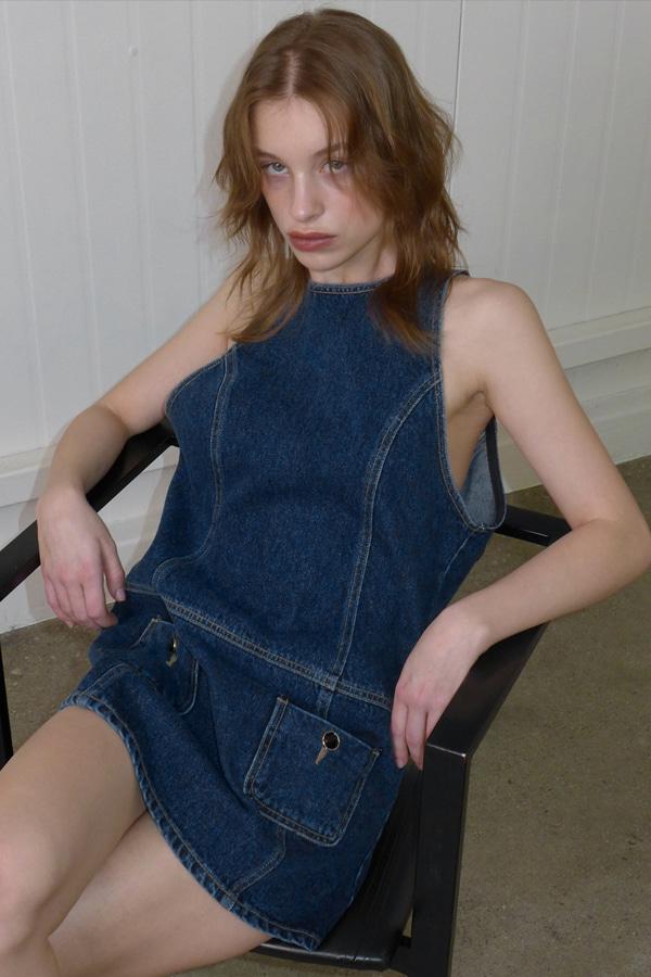 HALTER DENIM MINI OPS