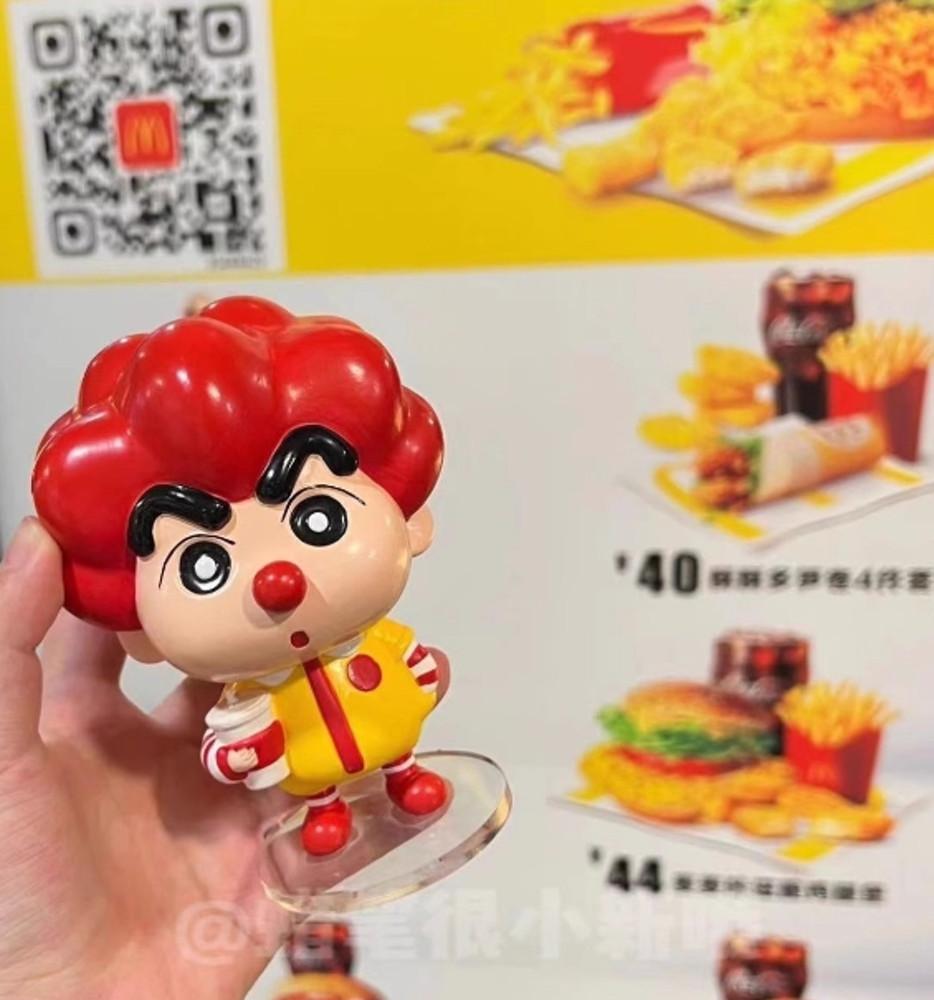 짱구 맥도날드 삐에로 코스프레 피규어 13cm