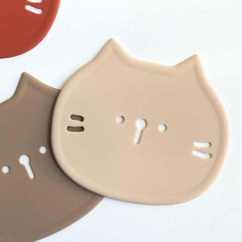 에이드엘 펀칭캣 실리콘 컵받침