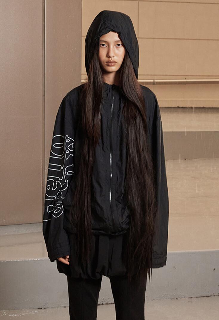 HELLO KITTY X YY WINDBREAKER JACKET, BLACK