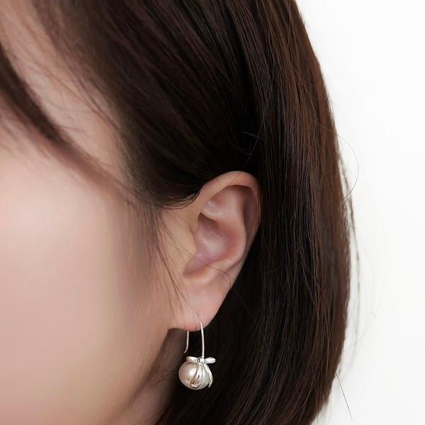 Ribbon Pearl Ornament Earring - 2 Color (Silver 925)