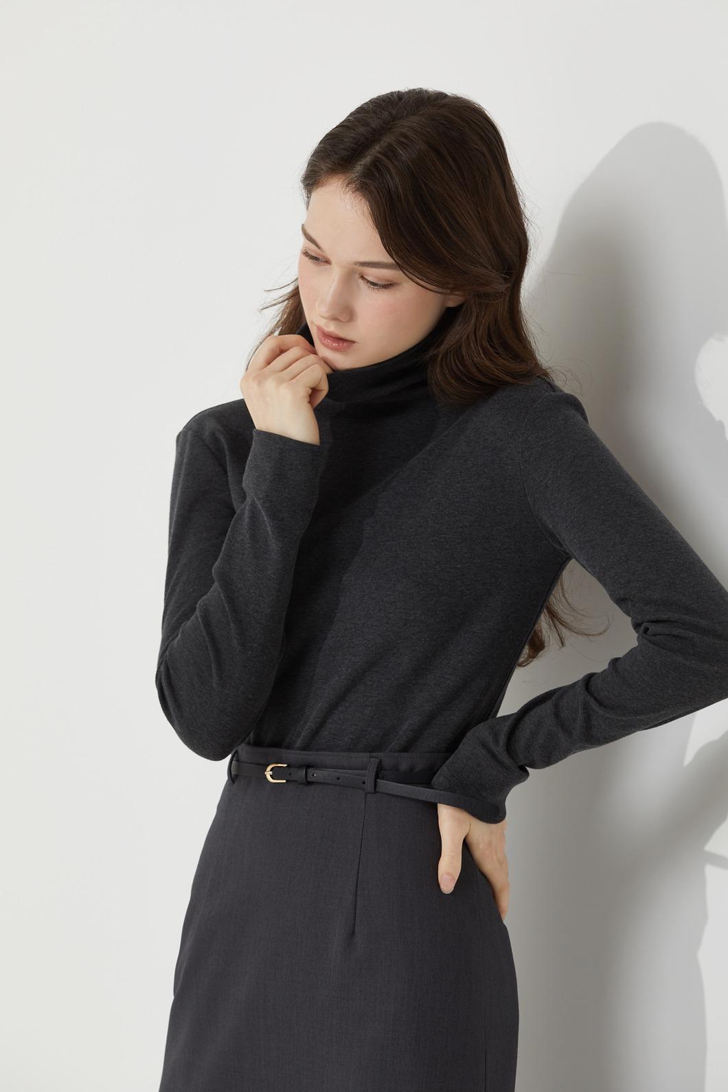 헤비기모 립 슬림핏 터틀넥 티셔츠 (WOMEN)