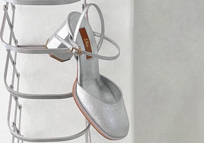 Colline Half Sandal  Silver 콜린 하프 샌들  실버