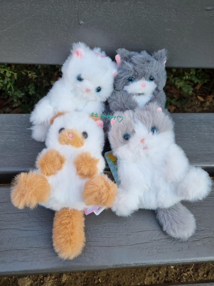 어뮤즈 AMUSE 우아한 솜털 아기 냥이 고양이 동물 인형 키링