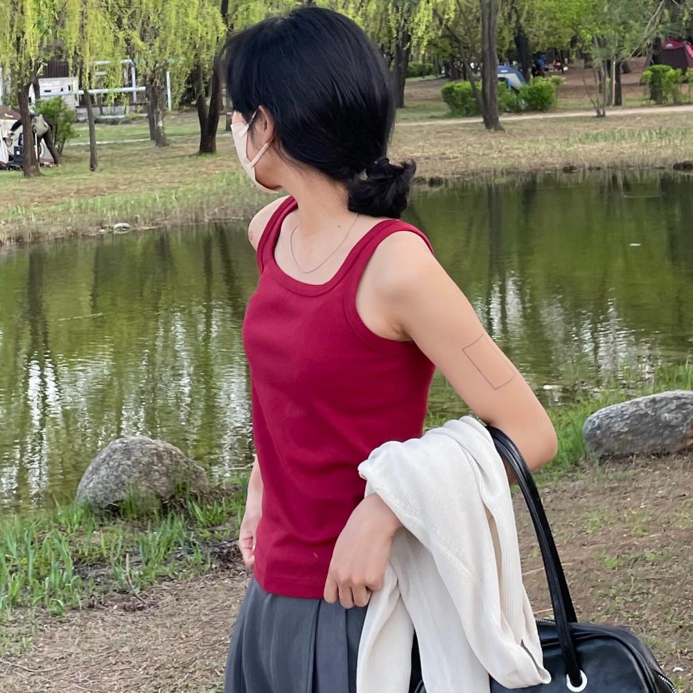 레이아 코튼 탄탄 이너 민소매 나시 (5col) 블랙 레드 아이 멜란지 스카이블루