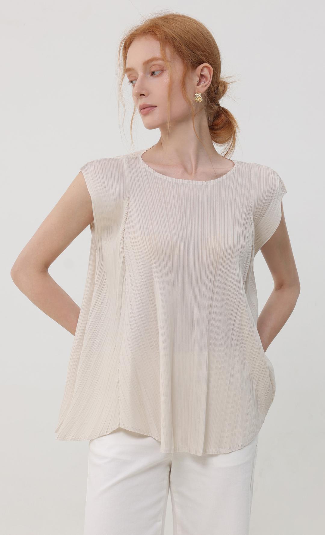 soft pleats sleeveless top_lightbeige