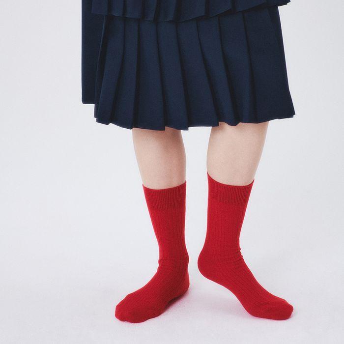 뉴 에센셜 삭스 레드