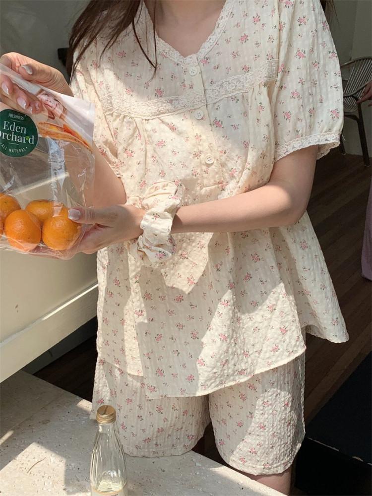 라벨르오브 스크런치 포함 분홍 꽃 잠옷 홈웨어 파자마 상하의세트 생일선물