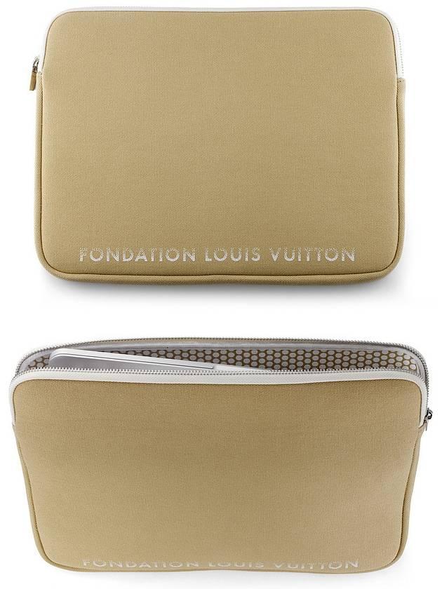 루이비통 파운데이션 노트북 파우치 13인치 Fondation Louis Vuitton Laptop Case 카멜/그레이 2컬러   |   발란코드 [15479399]
