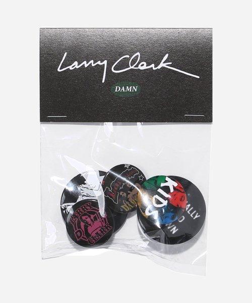 [SET] L.C ARTWORK CAN BADGE