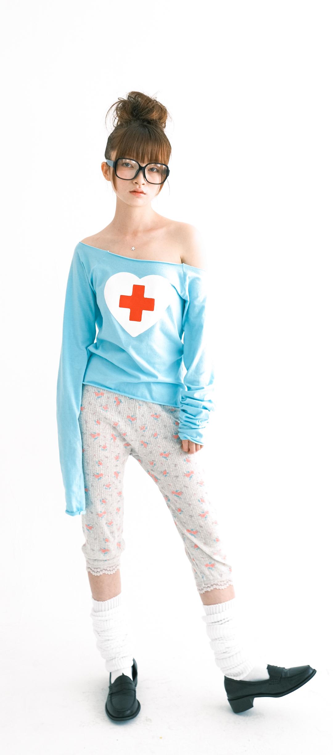 [F.E.E.S] Cherish heart cut off t-shirt (mint)