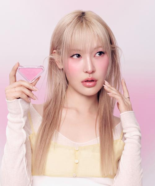 [NEW] 에센셜 블러쉬 탭